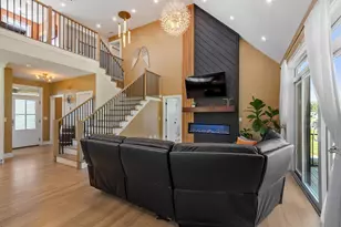 467 Blane Cir, Pembroke, NH 03275 - Photo 11