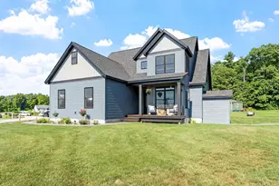 467 Blane Cir, Pembroke, NH 03275 - Photo 1