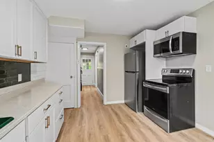 184A Echo Ave, Portsmouth, NH 03801 - Photo 19