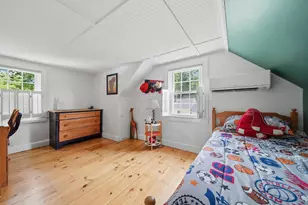 27 Baker St, Hudson, NH 03051 - Photo 21
