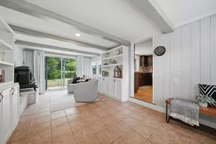 27 Baker St, Hudson, NH 03051 - Photo 9