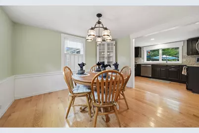 27 Baker Street, Hudson, NH 03051 - Photo 13