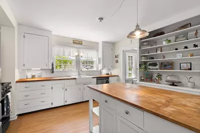 16 Brookline Street, Nashua, NH 03064 - Photo 7