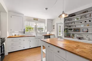 16 Brookline St, Nashua, NH 03064 - Photo 7