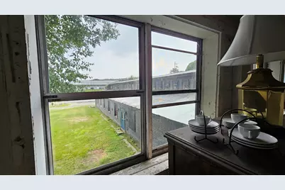 35 Spring Street, Newport, NH 03773 - Photo 17