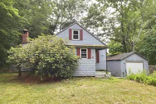 44 Kingston Rd, Exeter, NH 03833 - Photo 1