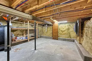 465 Hillside Ave, Berlin, NH 03570 - Photo 43