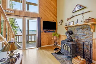 217 Beach Rd, Pittsburg, NH 03592 - Photo 11