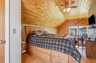 217 Beach Rd, Pittsburg, NH 03592 - Photo 15