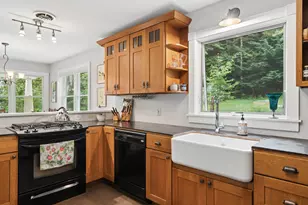 63 Best Rd, Hartland, VT 05089 - Photo 13
