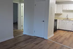 75 Log St, Manchester, NH 03102 - Photo 5