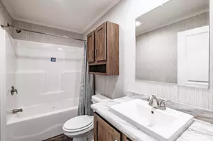 60 Diamondback Dr, Rochester, NH 03868 - Photo 5