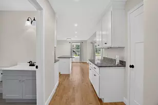 20 Ritter St, Nashua, NH 03060 - Photo 11