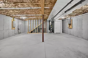 20 Ritter St, Nashua, NH 03060 - Photo 27