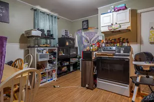 217 Cartier St, Manchester, NH 03102 - Photo 9
