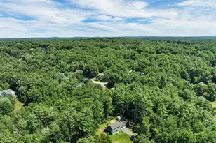 9 Bunker Hill Dr, Londonderry, NH 03053 - Photo 55
