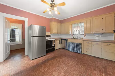 34 Pearl Street, Franklin, NH 03235 - Photo 9