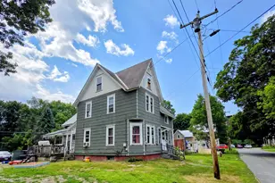 6 Locust St, Haverhill, NH 03785 - Photo 3