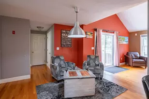 14 Village Dr, Atkinson, NH 03811 - Photo 13