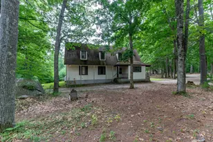 90 Champion Hill Rd, Effingham, NH 03882 - Photo 15