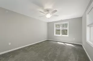 101 Centerwood Wy, Manchester, NH 03102 - Photo 31