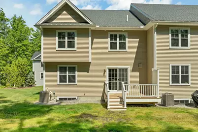 101 Centerwood Way, Manchester, NH 03102 - Photo 37