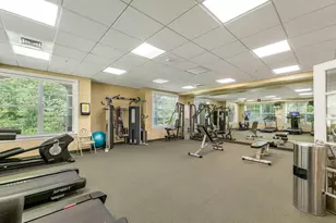 101 Centerwood Wy, Manchester, NH 03102 - Photo 49
