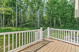101 Centerwood Wy, Manchester, NH 03102 - Photo 19