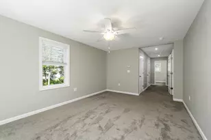 101 Centerwood Wy, Manchester, NH 03102 - Photo 33