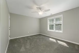 101 Centerwood Wy, Manchester, NH 03102 - Photo 27