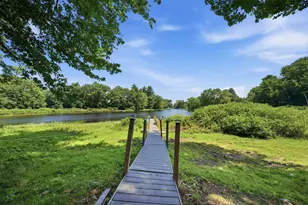 27 Old Manchester Rd, Raymond, NH 03077 - Photo 47