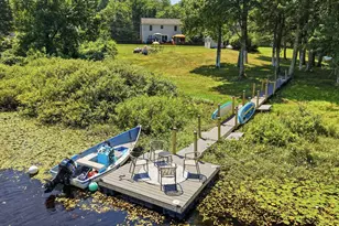 27 Old Manchester Rd, Raymond, NH 03077 - Photo 5