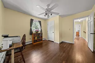 8 Forest St, Londonderry, NH 03053 - Photo 37