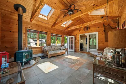 8 Forest Street, Londonderry, NH 03053 - Photo 21