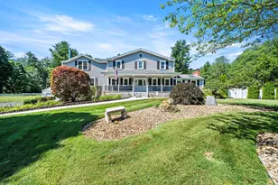 8 Forest St, Londonderry, NH 03053 - Photo 1