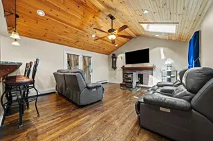 8 Forest St, Londonderry, NH 03053 - Photo 19