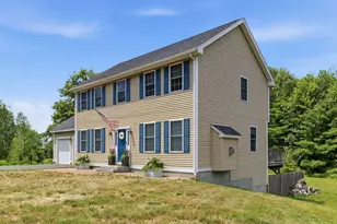 34 Dunbarton Center Rd, Bow, NH 03304 - Photo 9