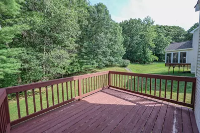 17 Glencliff Way, Nashua, NH 03063 - Photo 9