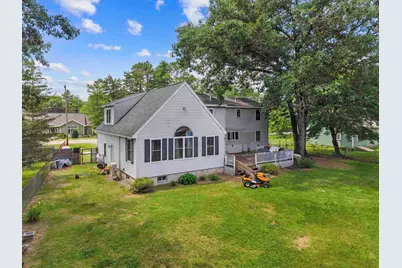 124 Eastside Drive, Concord, NH 03301 - Photo 3