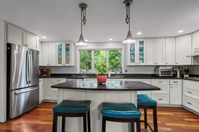 124 Eastside Drive, Concord, NH 03301 - Photo 17