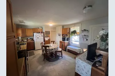 556 Main Street, Farmington, NH 03835 - Photo 9