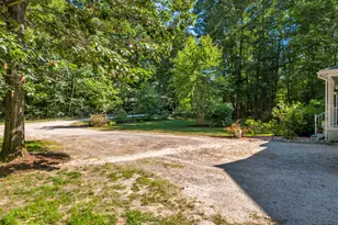 124 Riverwood Cir, Effingham, NH 03882 - Photo 23