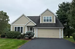 12 Twin Pond Cir, Exeter, NH 03833 - Photo 1