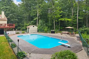 21 Kristin Dr, Derry, NH 03038 - Photo 11
