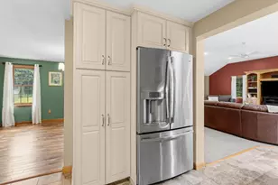 21 Kristin Dr, Derry, NH 03038 - Photo 31