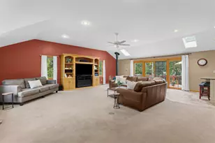21 Kristin Dr, Derry, NH 03038 - Photo 23