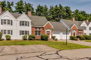 11 Stonebridge Dr, Plaistow, NH 03865 - Photo 3