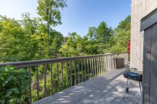 48 Coburn Woods Dr, Nashua, NH 03063 - Photo 25