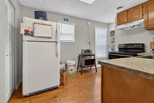 649 Second St, Manchester, NH 03102 - Photo 9