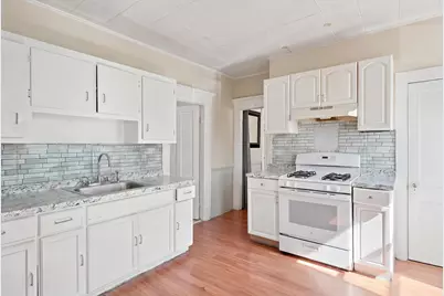 401 Cedar Street, Manchester, NH 03103 - Photo 15
